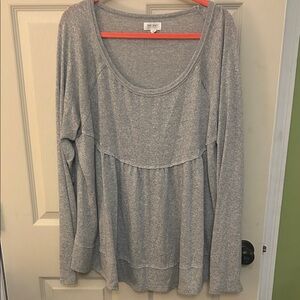 True Craft Heather Gray Women's Blouse